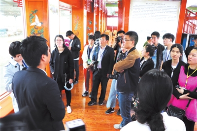 1525658714862376.jpg 42231525483068661.jpg