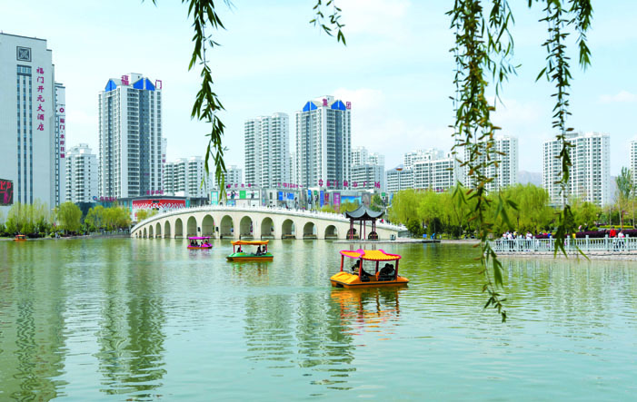 刘家峡水景公园.jpg