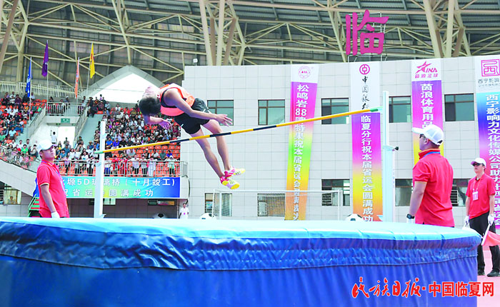 8月20日，男子组跳高决赛 史有东摄.jpg