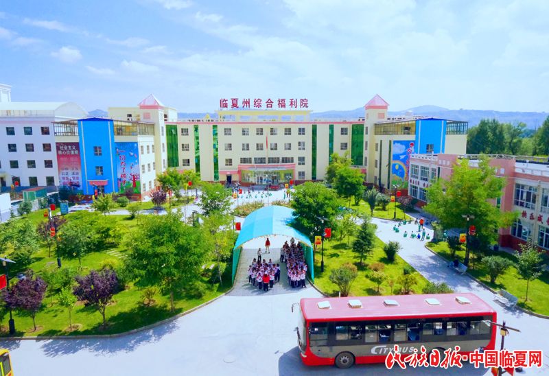 福利院1 (9).jpg